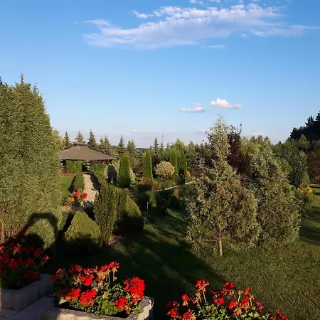 לינה וארוחת בוקר Pod Roza *